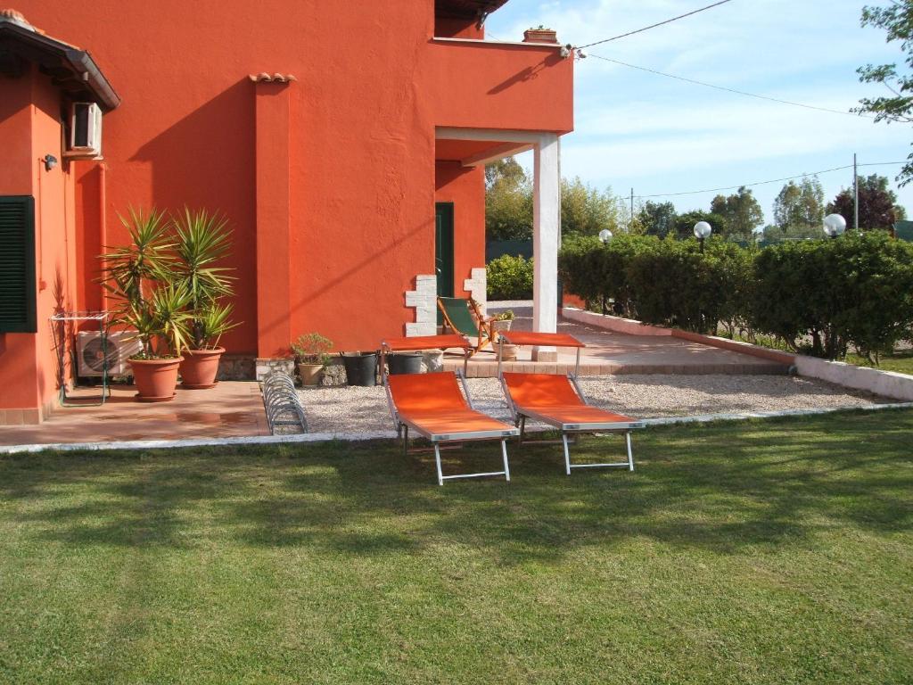 La Locanda Country House Borgo Montenero Bagian luar foto