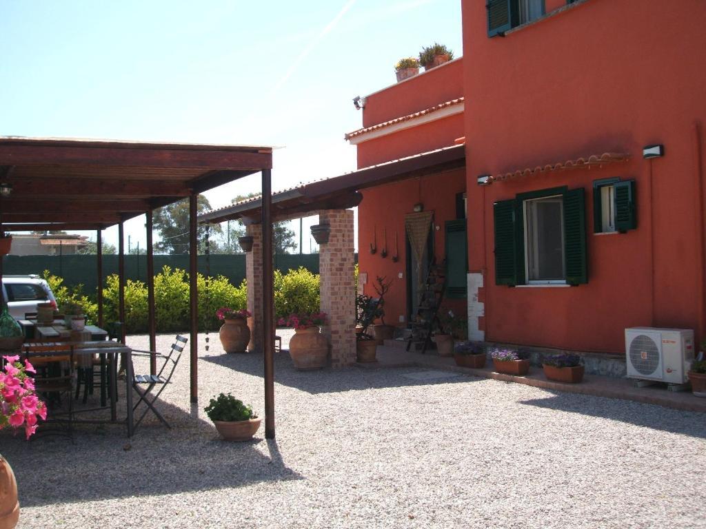 La Locanda Country House Borgo Montenero Bagian luar foto