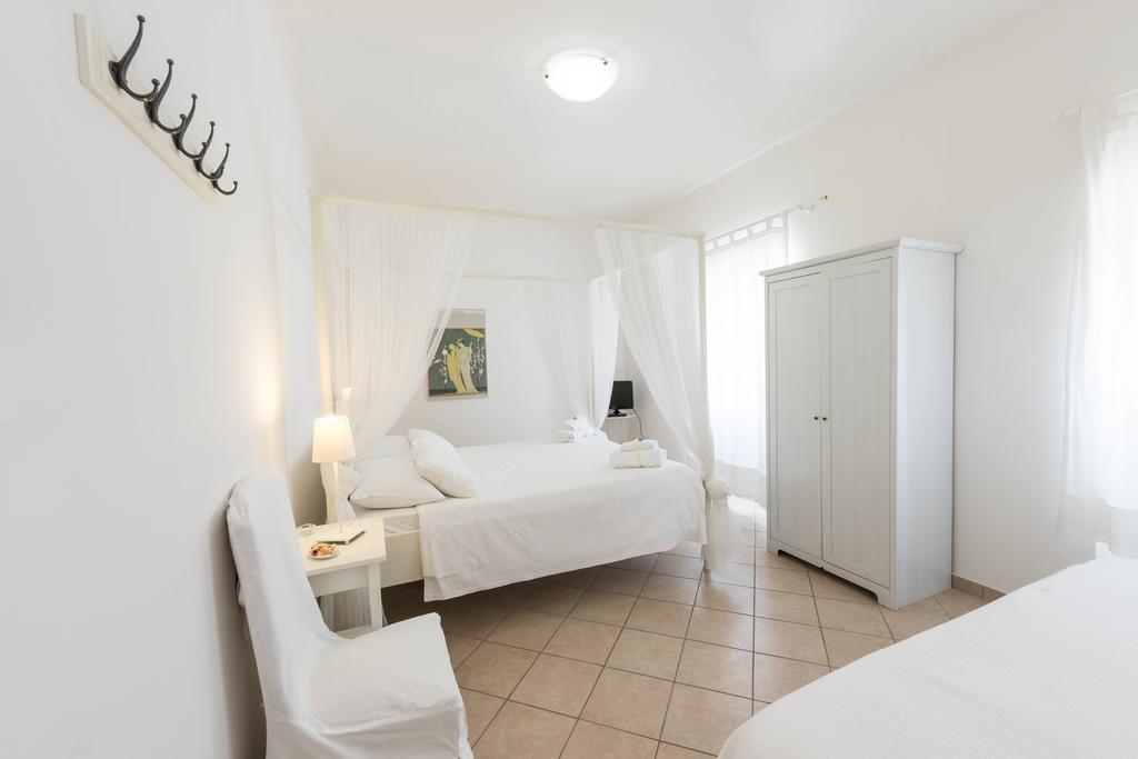 La Locanda Country House Borgo Montenero Bagian luar foto