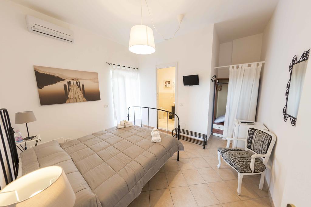 La Locanda Country House Borgo Montenero Bagian luar foto