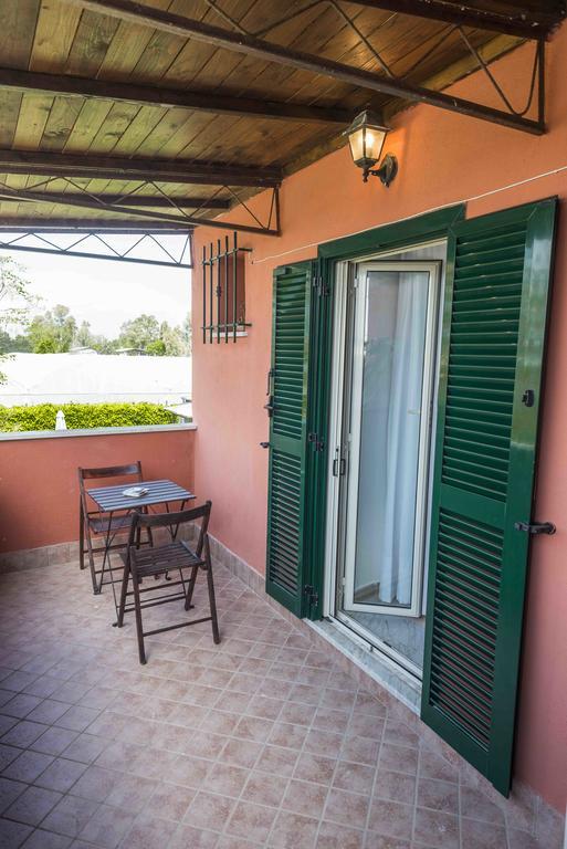 La Locanda Country House Borgo Montenero Bagian luar foto